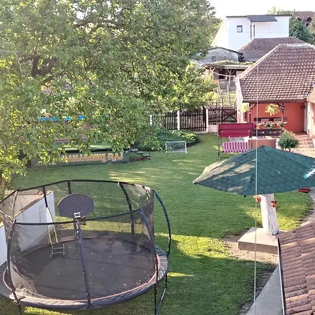 Holiday home Banjanski Raj *