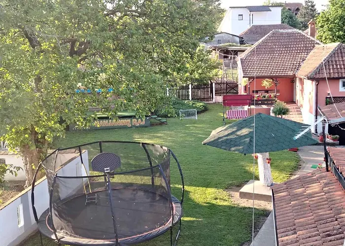 펜션 Banjanski Raj *