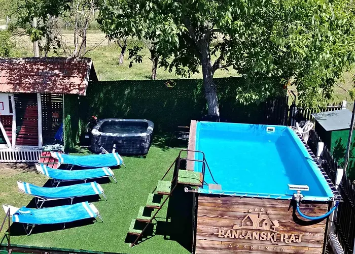 펜션 Banjanski Raj 아란젤로바츠